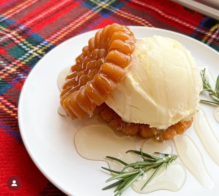 Seek out a quaint Hangwa shop operated by a seasoned grandmother who has been perfecting her craft for over 70 years. These family-run establishments carry with them a rich heritage and a dedication to preserving traditional recipes, ensuring that every bite of Hangwa is imbued with decades of expertise and love.